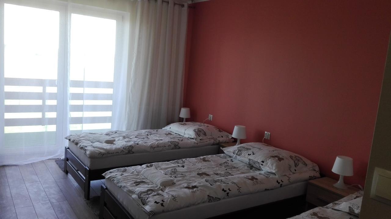 Bed and Breakfast Tropikalna Odnowa Falkowo Exterior foto